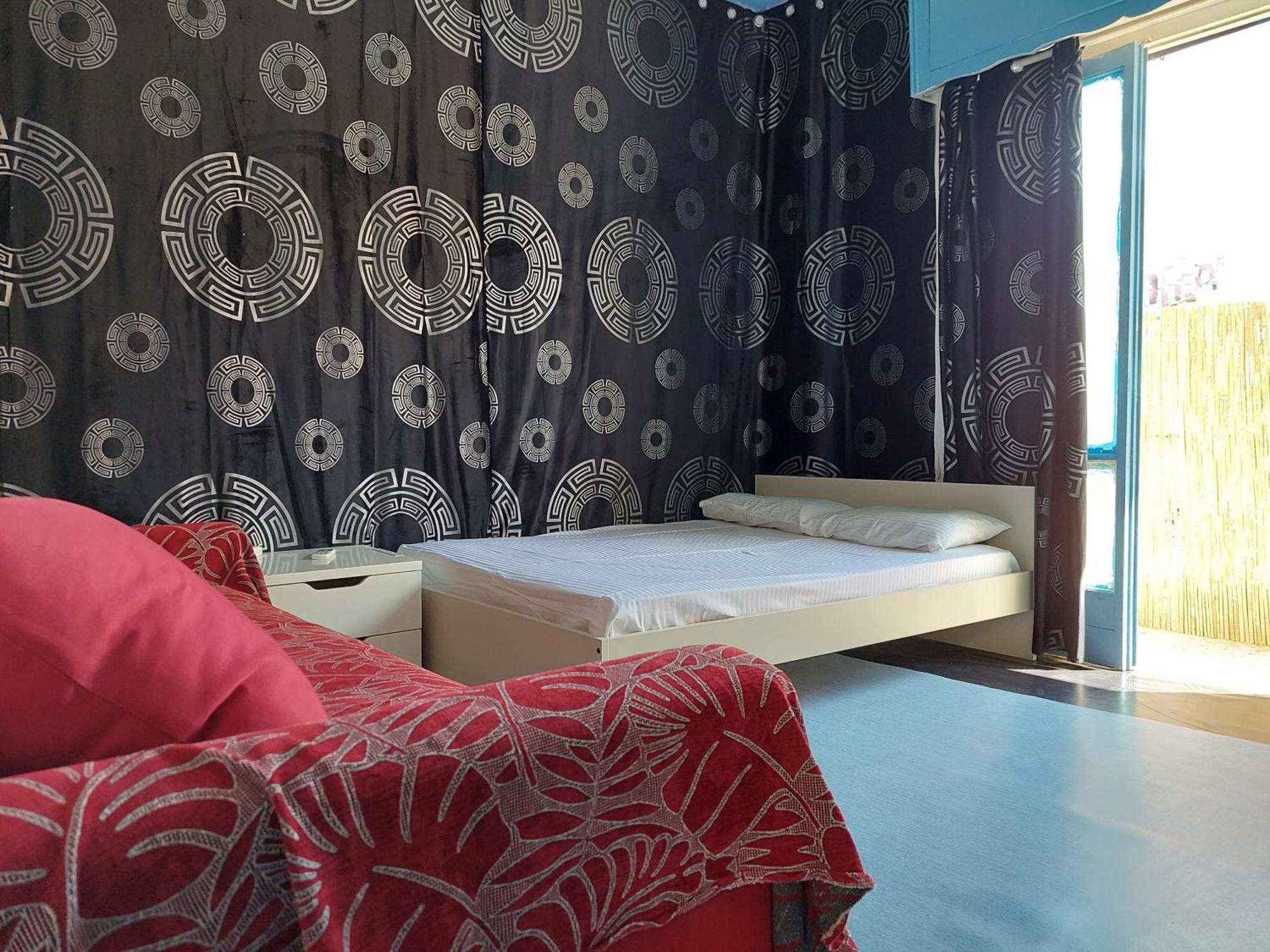 Thissio Room In The Apartmen Share Афіни Екстер'єр фото